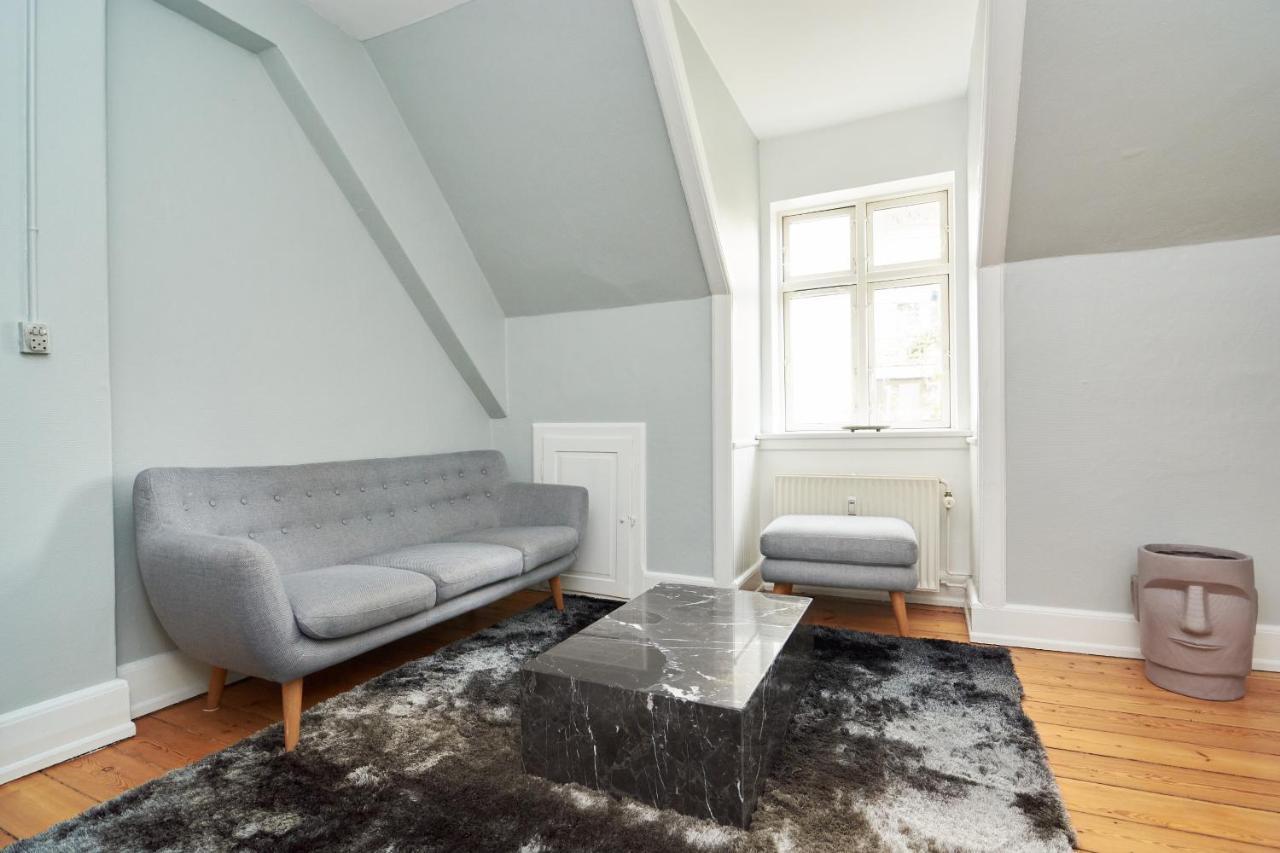 Lejlighed Stylish 5 Person In Vibrant Urban Area